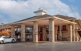 Quality Inn Russellville Arkansas